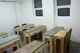 Caliburn English Classroom
